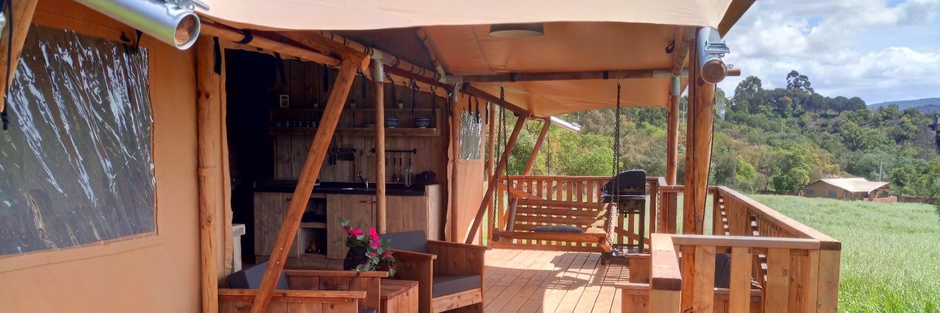 Luxo Glamping lodge